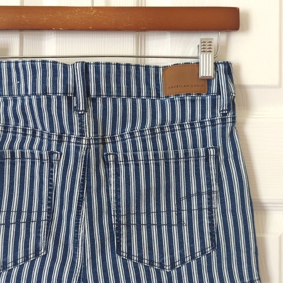 American Eagle Retro Striped Dark Wash High Waisted Shortie Jean Shorts 4 - Picture 12 of 12